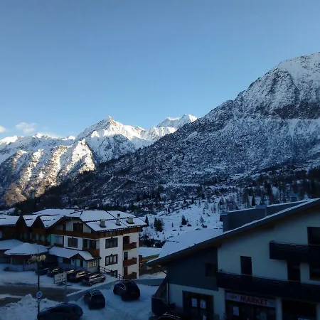 Cristallo Di Ghiaccio * Passo del Tonale